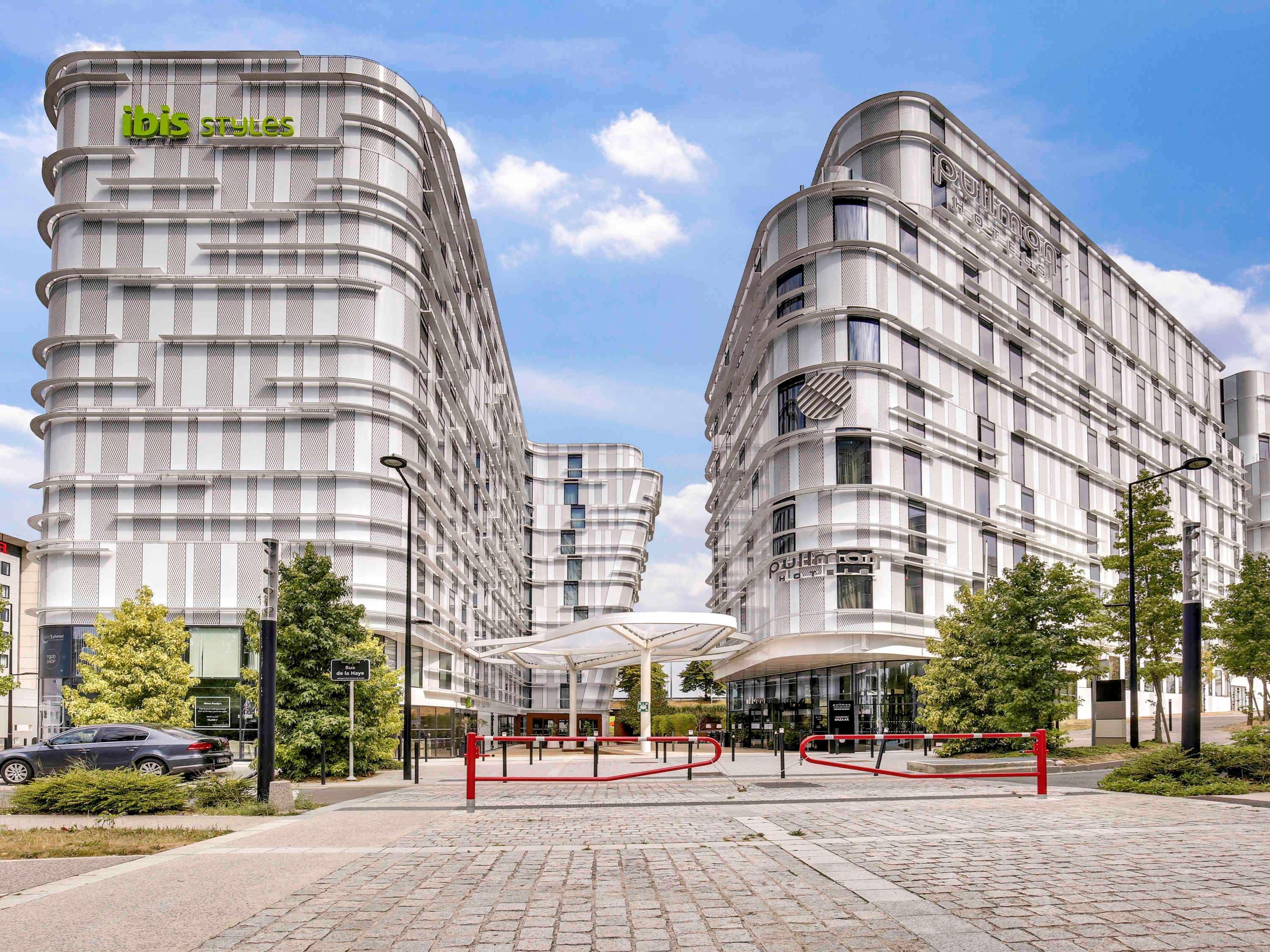 Vista Exterior ibis Styles Paris Charles-de-Gaulle Airport