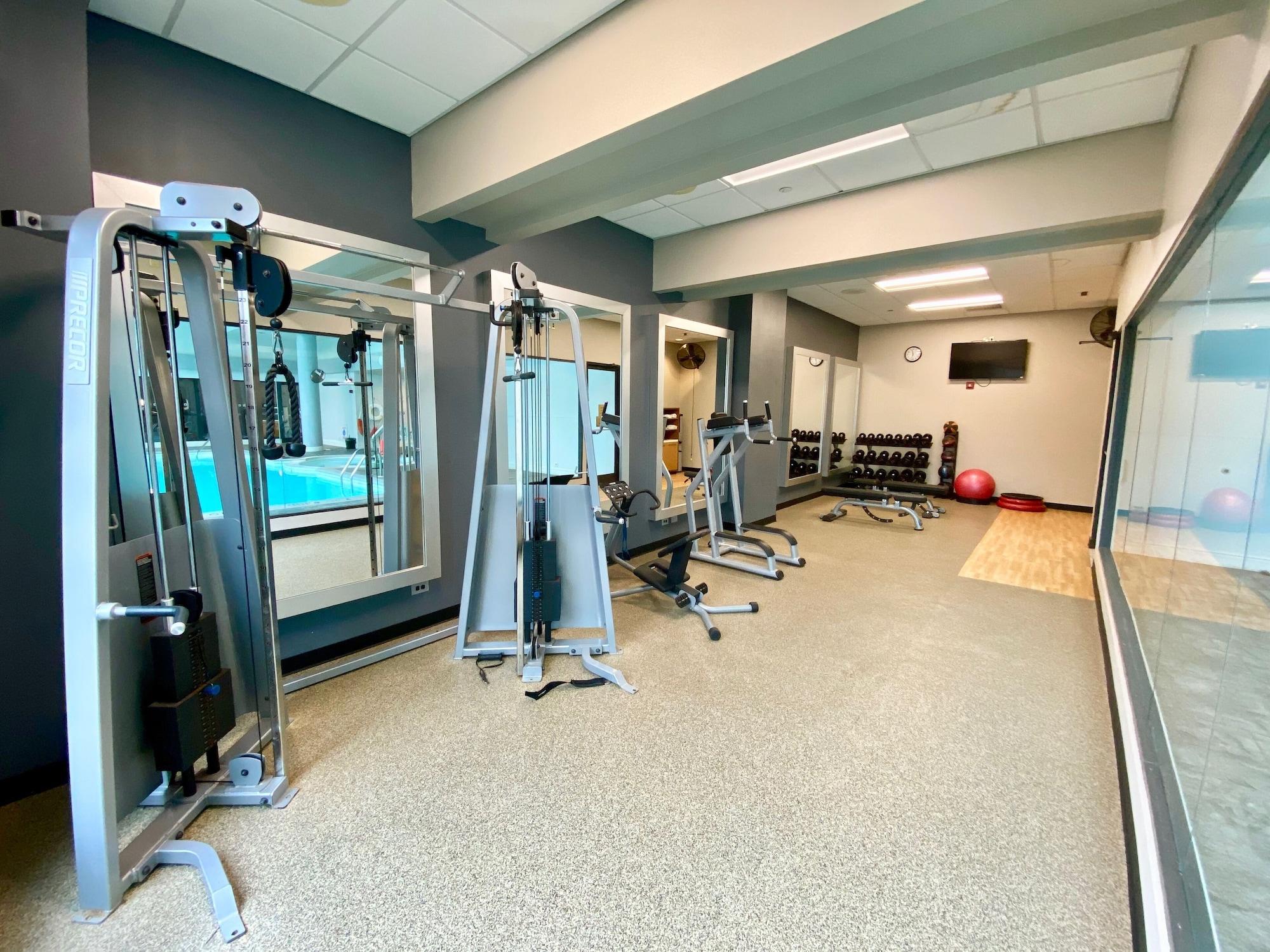 Gimnasio Hilton East Brunswick Hotel & Executive Meeting Center
