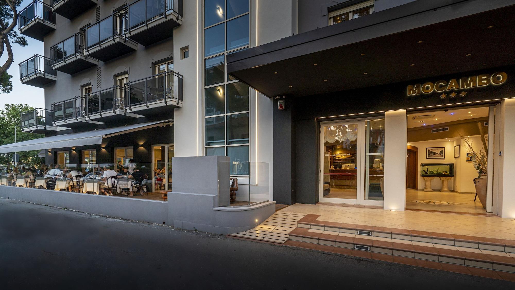 Vista Exterior Hotel Mocambo