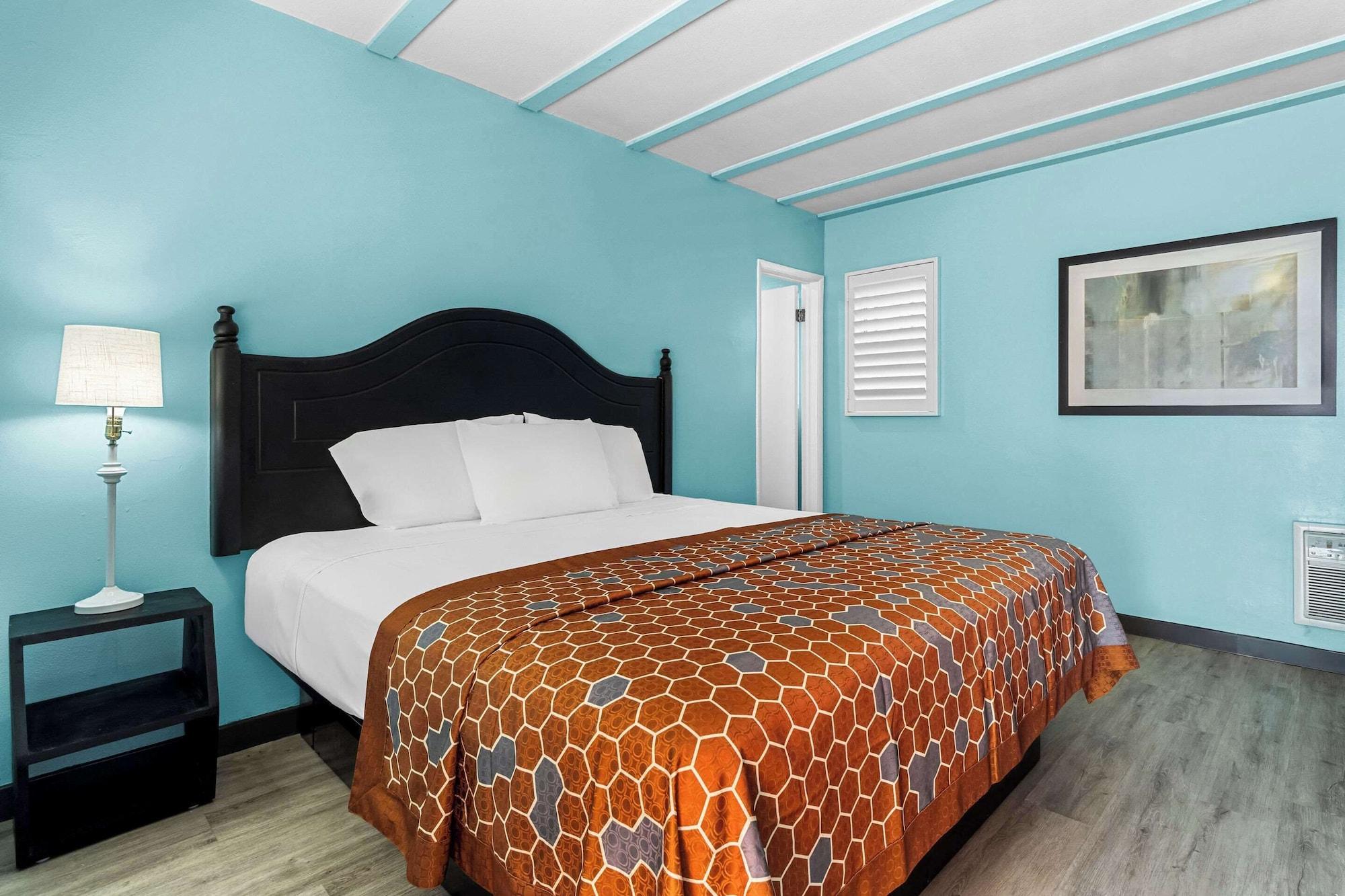 Varios Rodeway Inn & Suites North Hollywood Burbank Airport - Universal Area