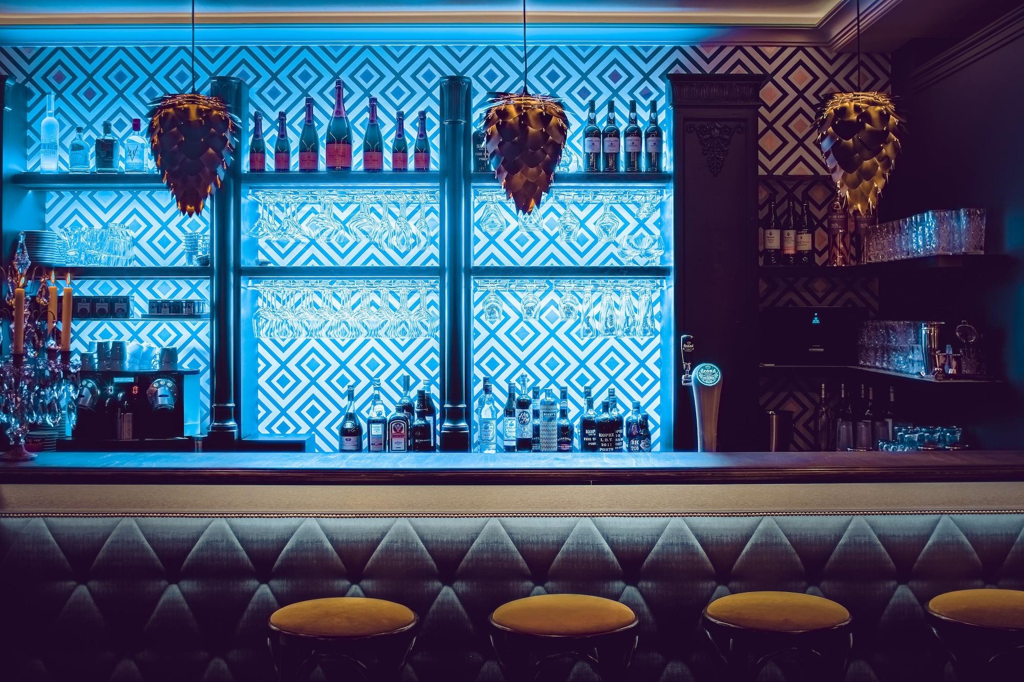 Bar/Salón Boutique Hotel Opus One