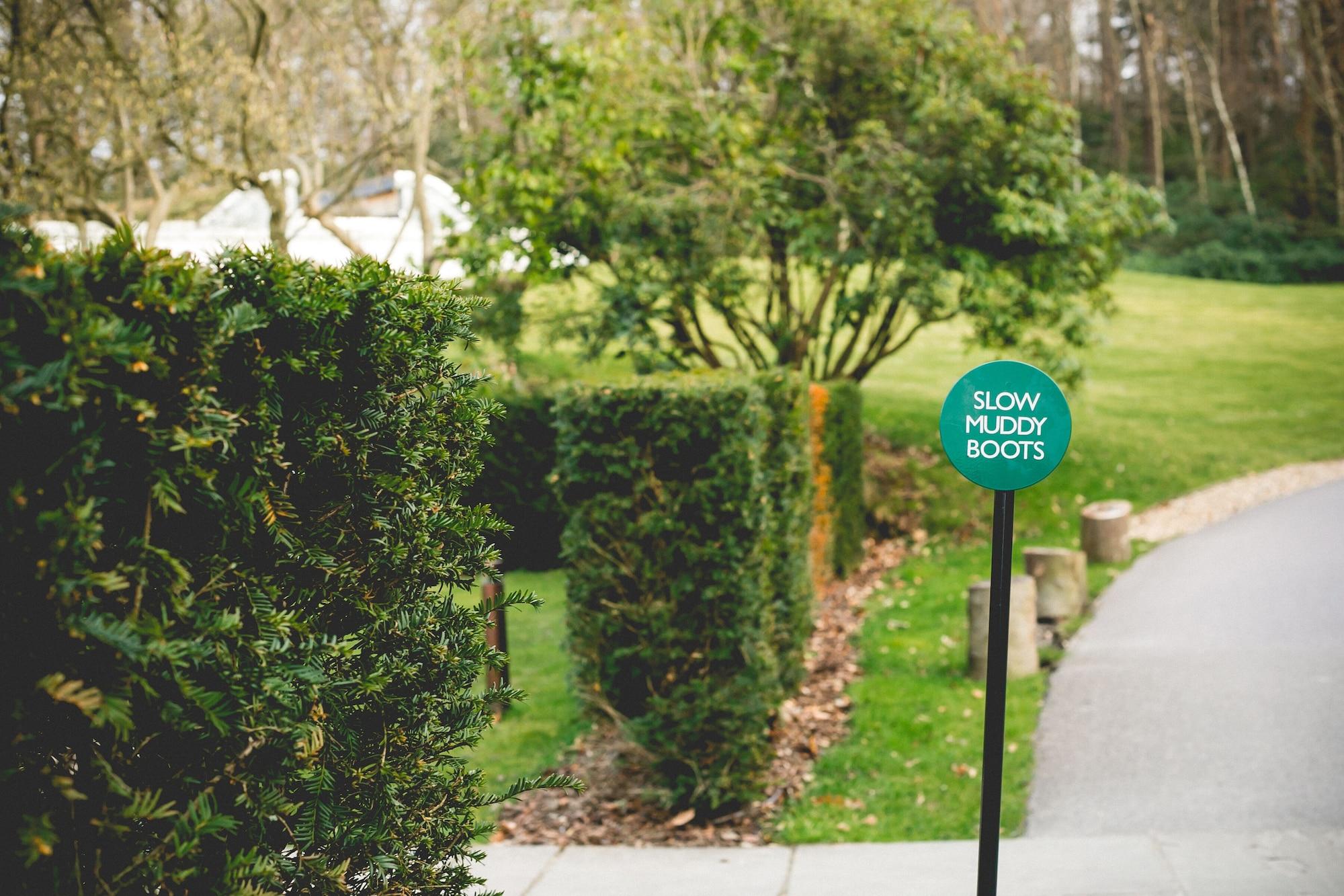 Vista Exterior Coworth Park - Dorchester Collection