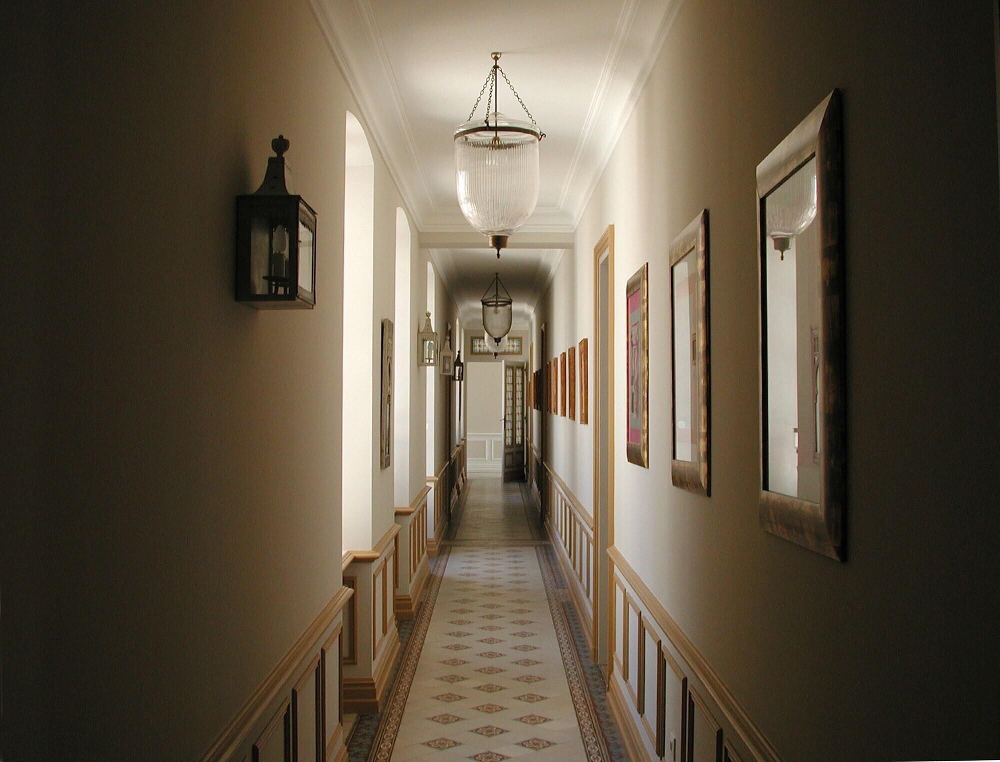 Comodidades del Alojamiento Château Marojallia