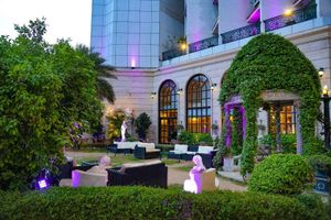 Alojamiento - Hotel The Royal Plaza
