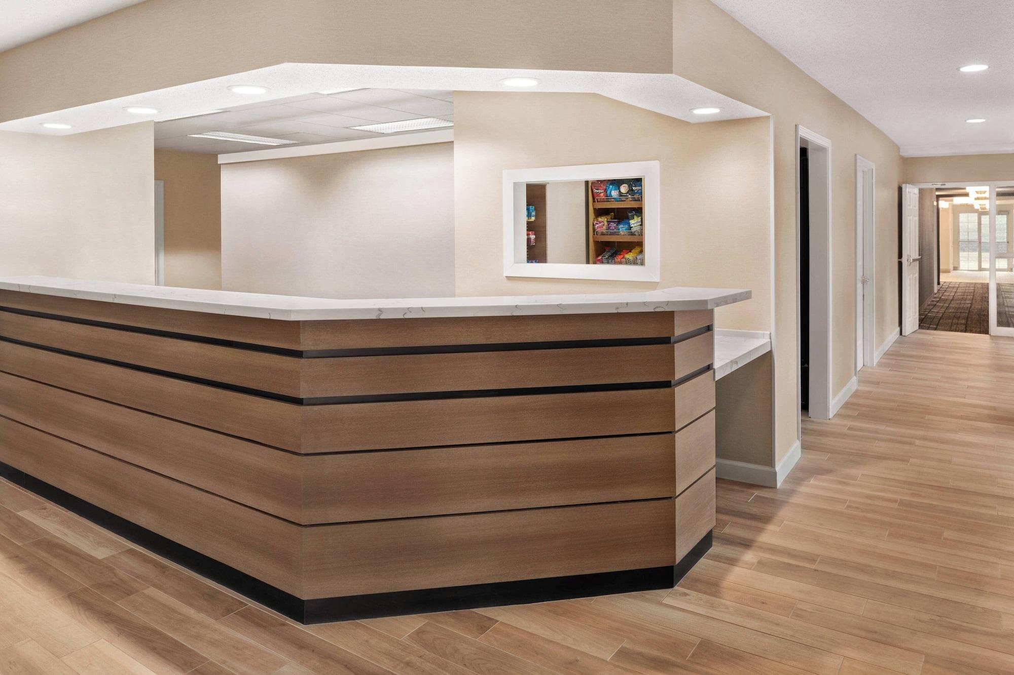 Vista Lobby Residence Inn by Marriott Kansas City Independence