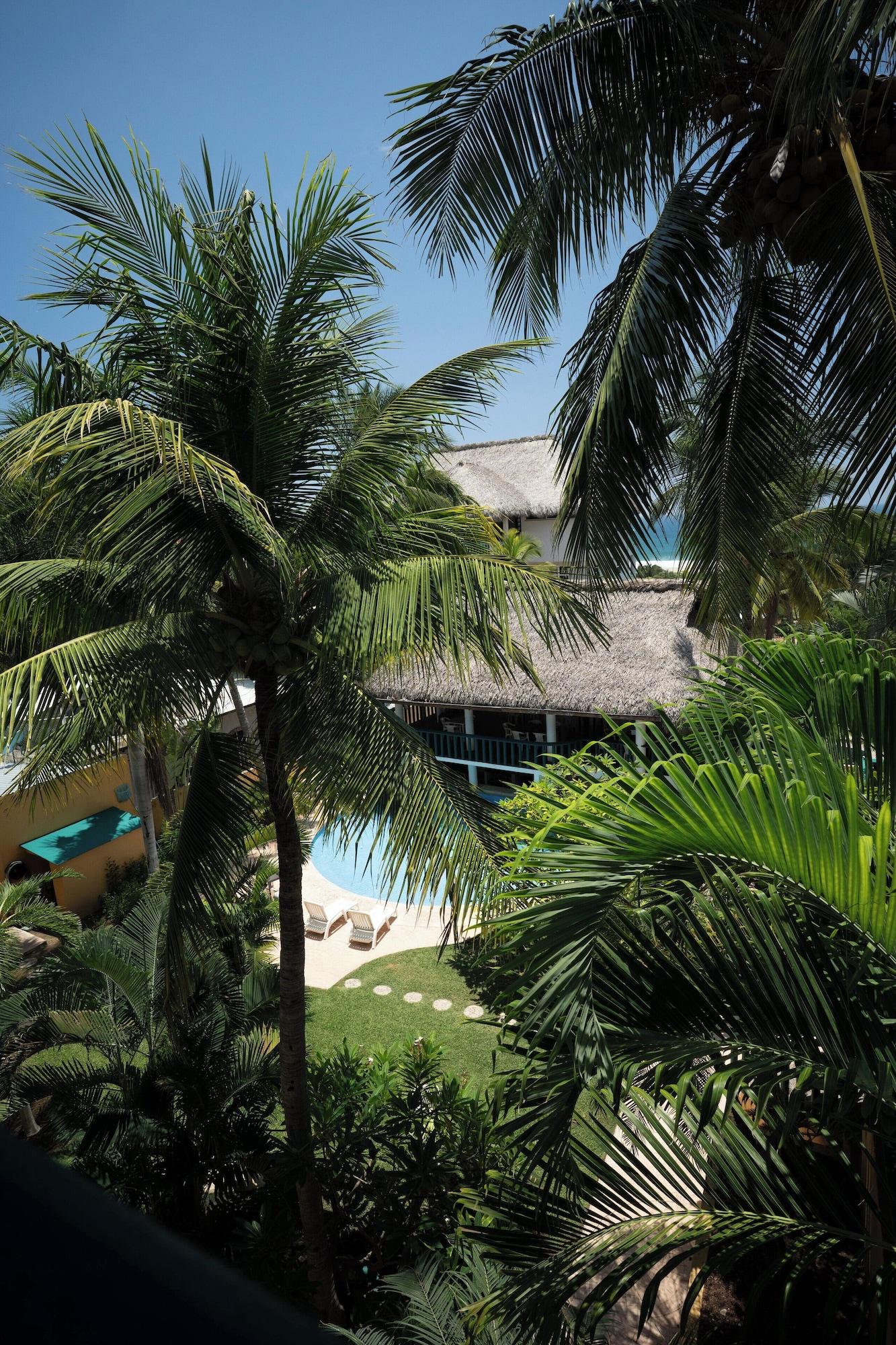 Vista Exterior Bungalows Oasis