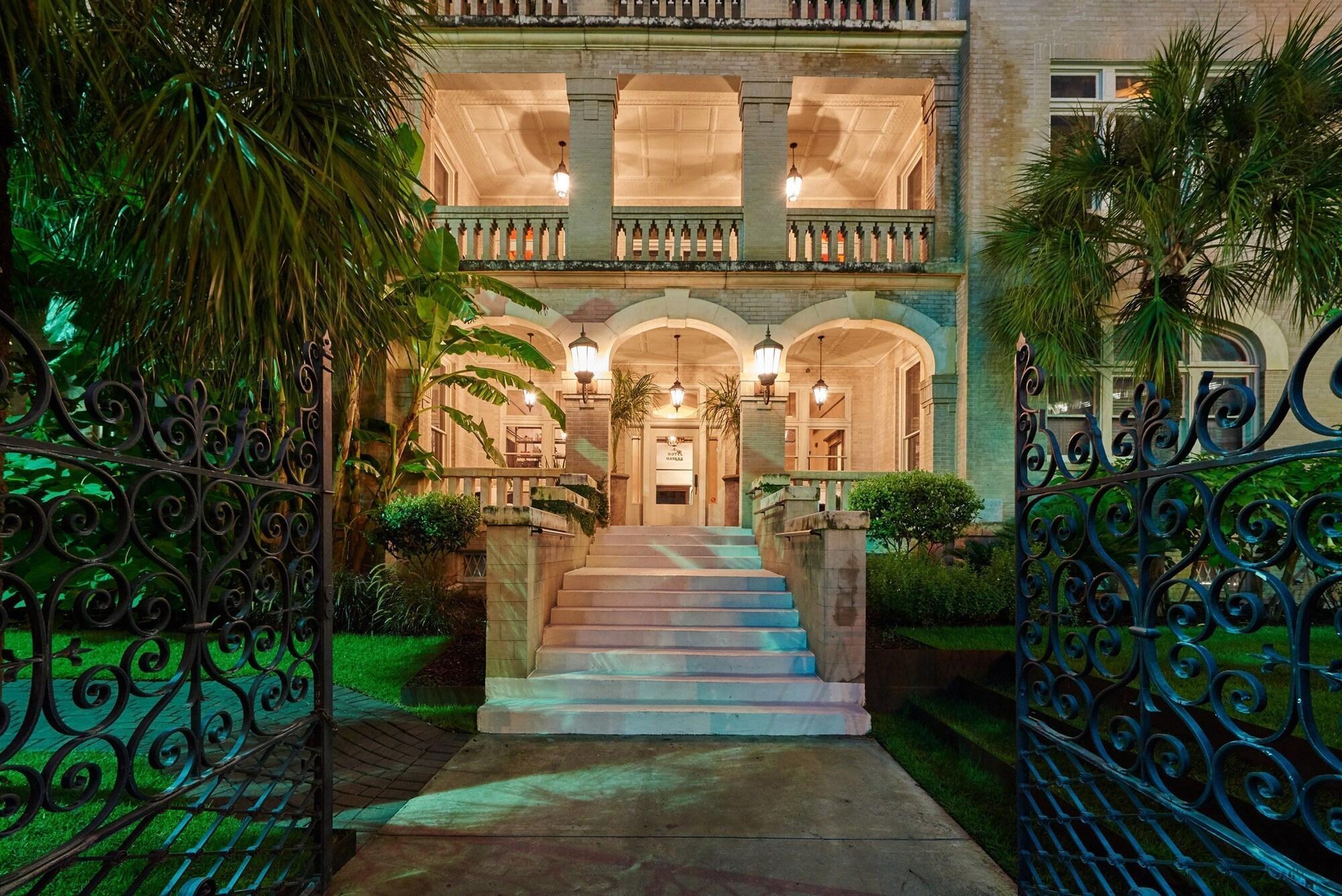 Vista Exterior Hotel Havana