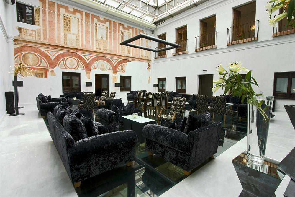 Vista do lobby Hospes Palacio del Bailío