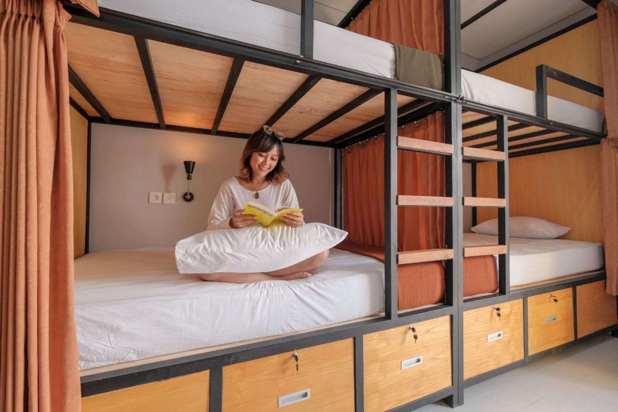 Habitación Canggu Castle - Hostel