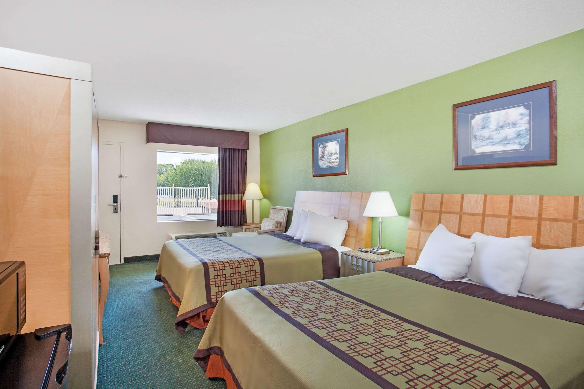Habitación Days Inn by Wyndham Greeneville