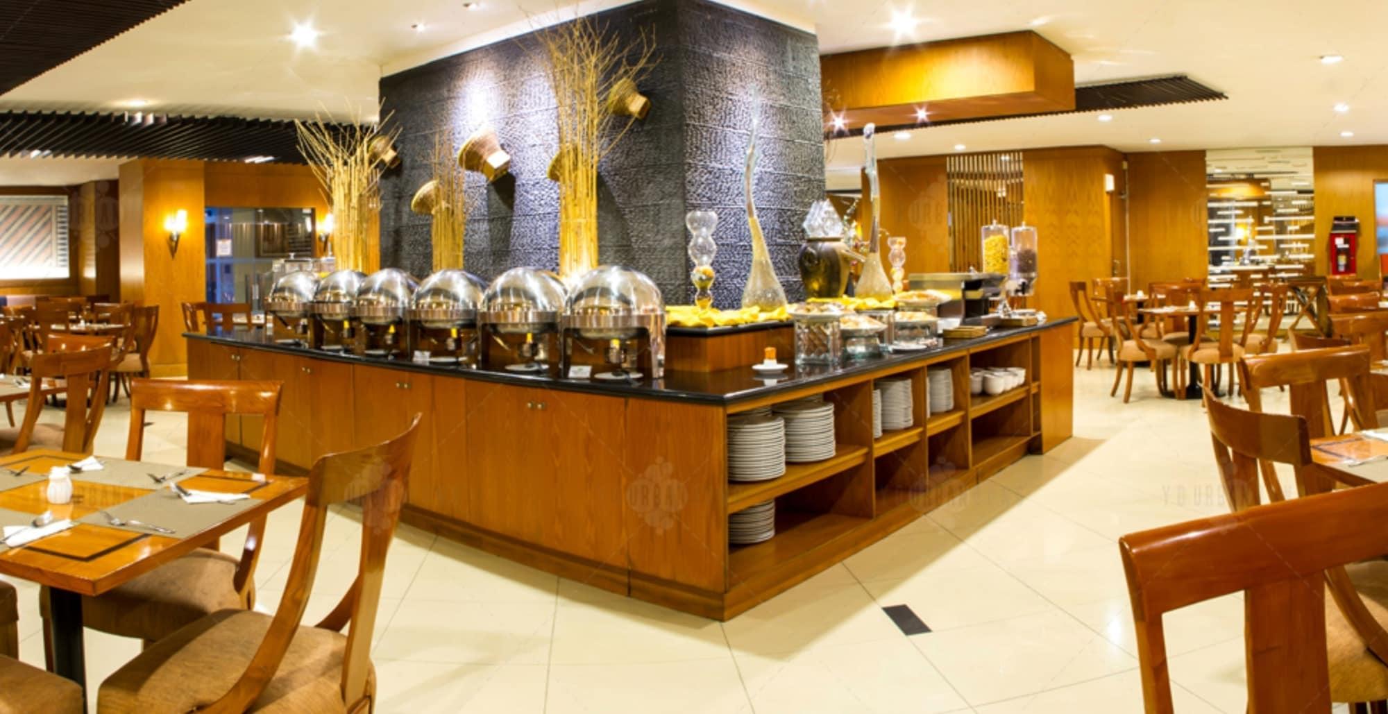 Restaurant Grand Pasundan Convention Hotel