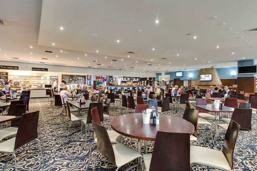 Restaurant Nightcap at Seaford Hotel