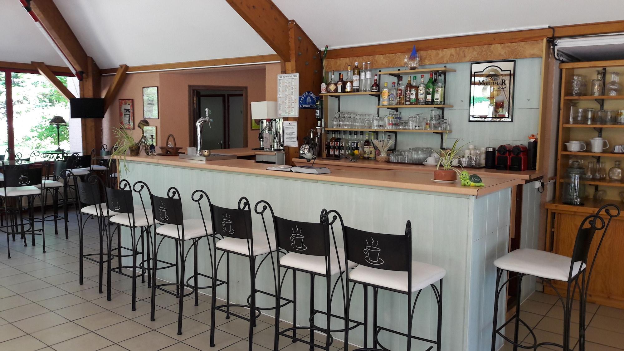 Bar/Salón Residence du Rougier