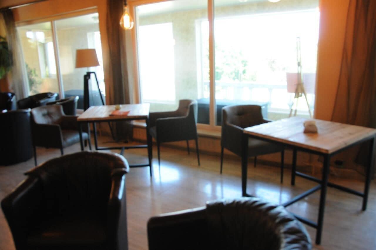 Vista Lobby Hotel Hotleu