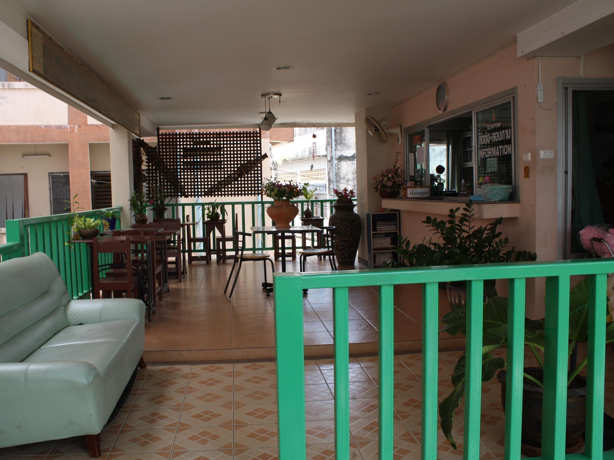 Vista Lobby Tamarind Residences