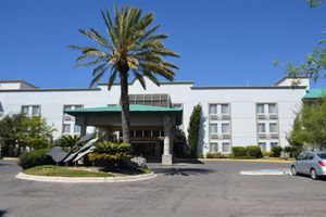 Alojamiento - Victoria Express