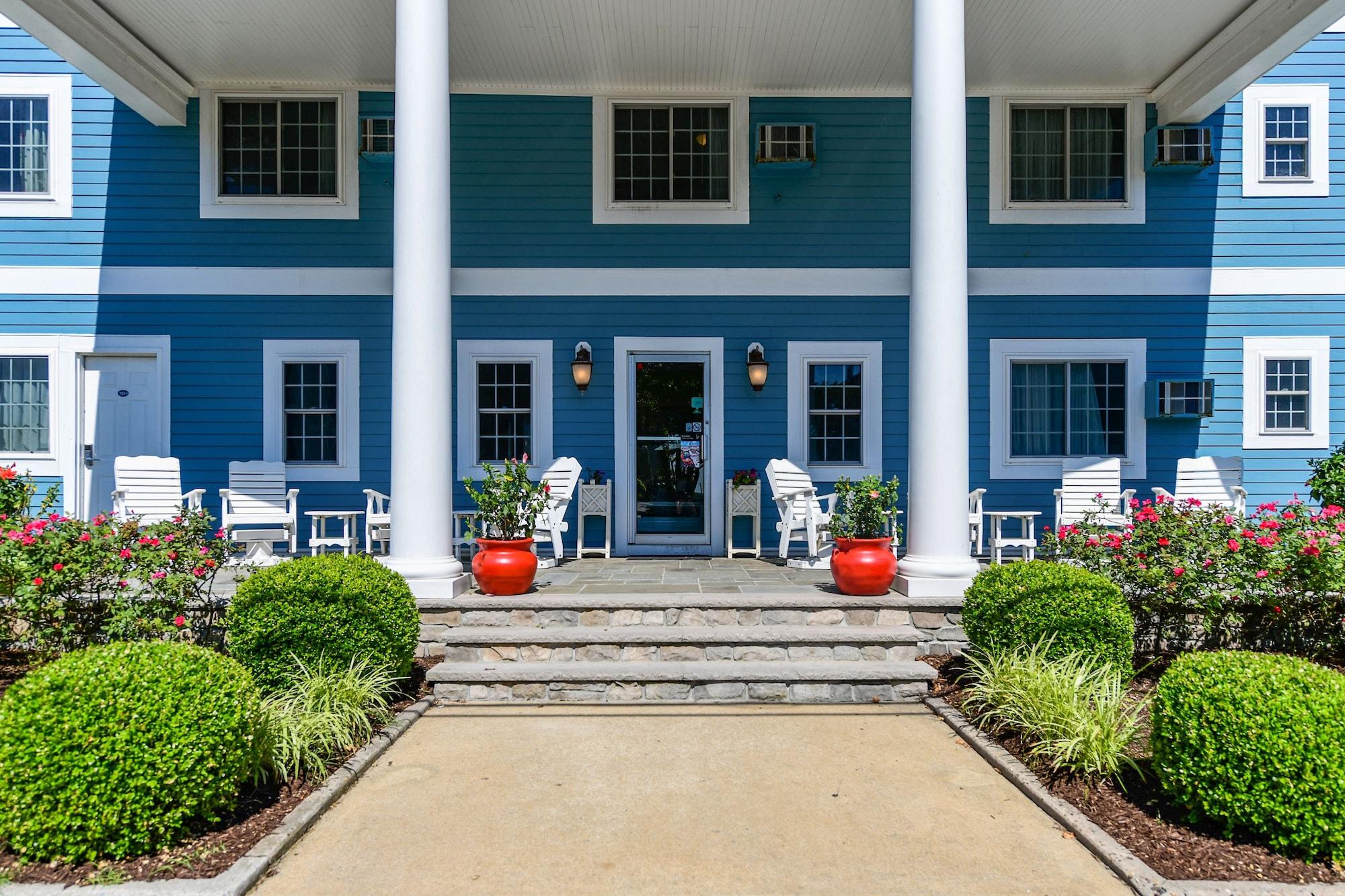 Vista Exterior Commander Beach House Hotel
