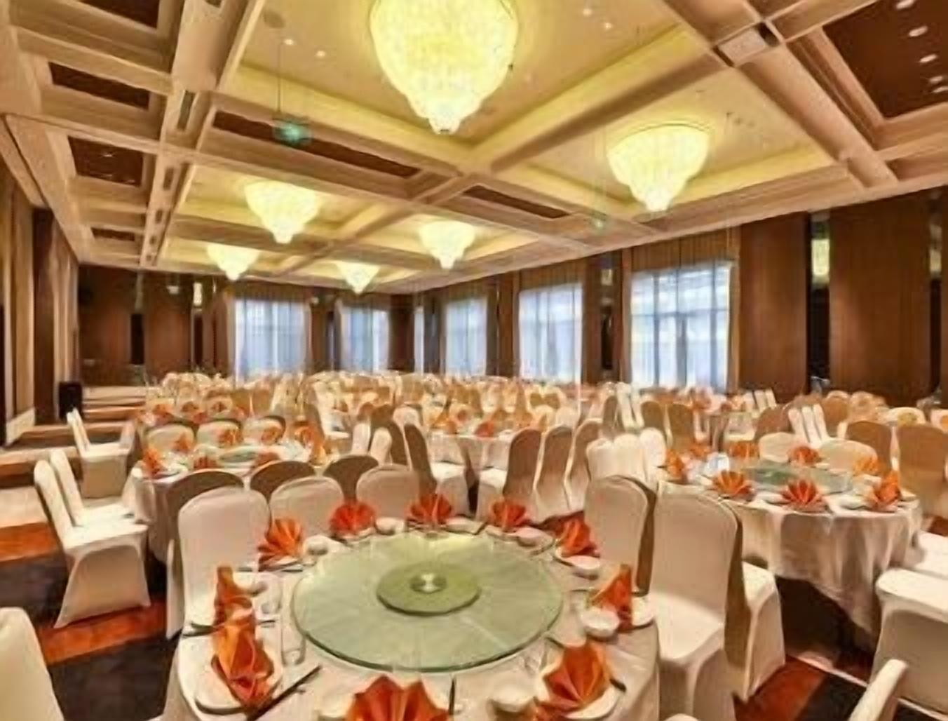 Restaurant Ramada Encore Guanghan