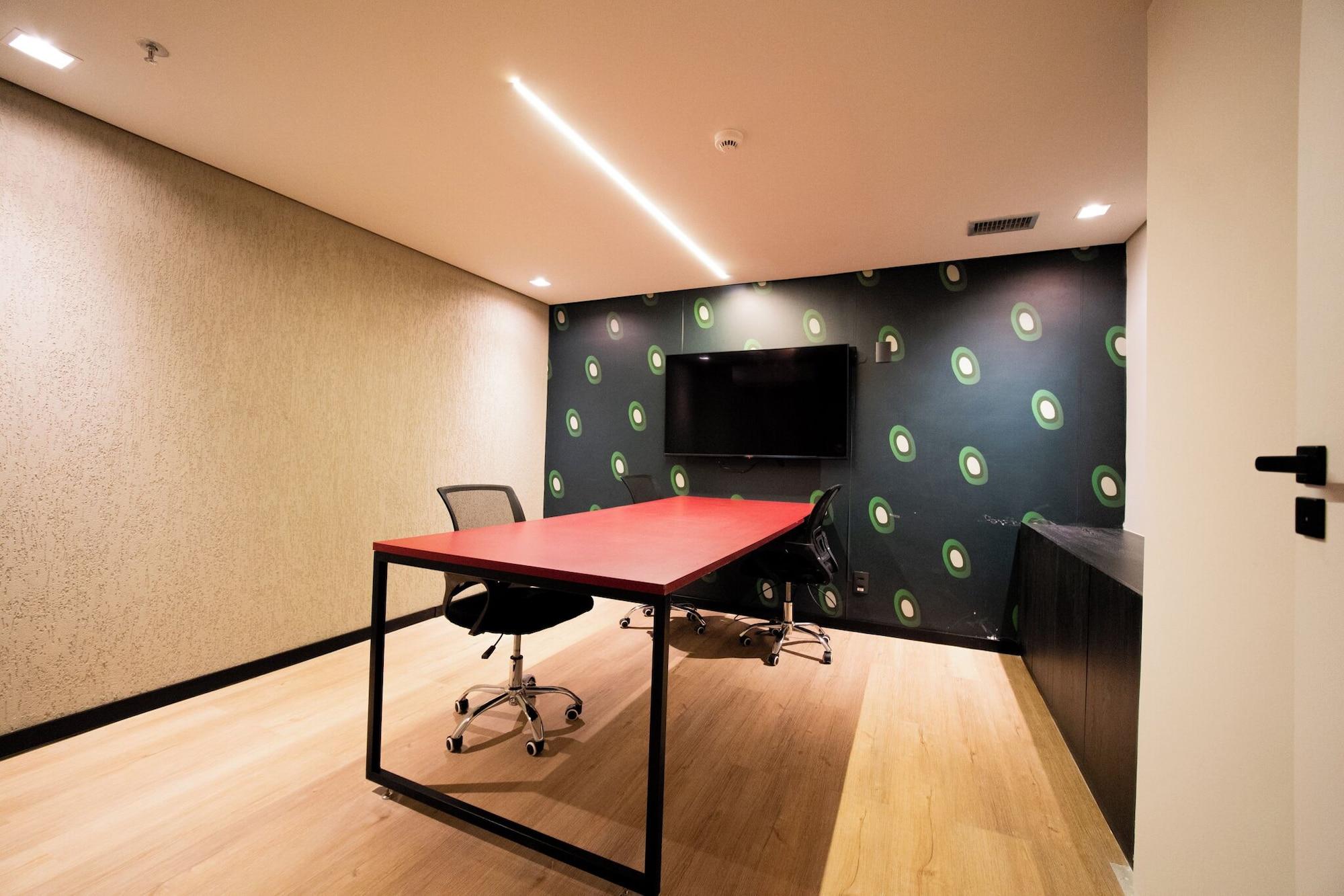 Sala de reuniões Ibis Styles Petrolina