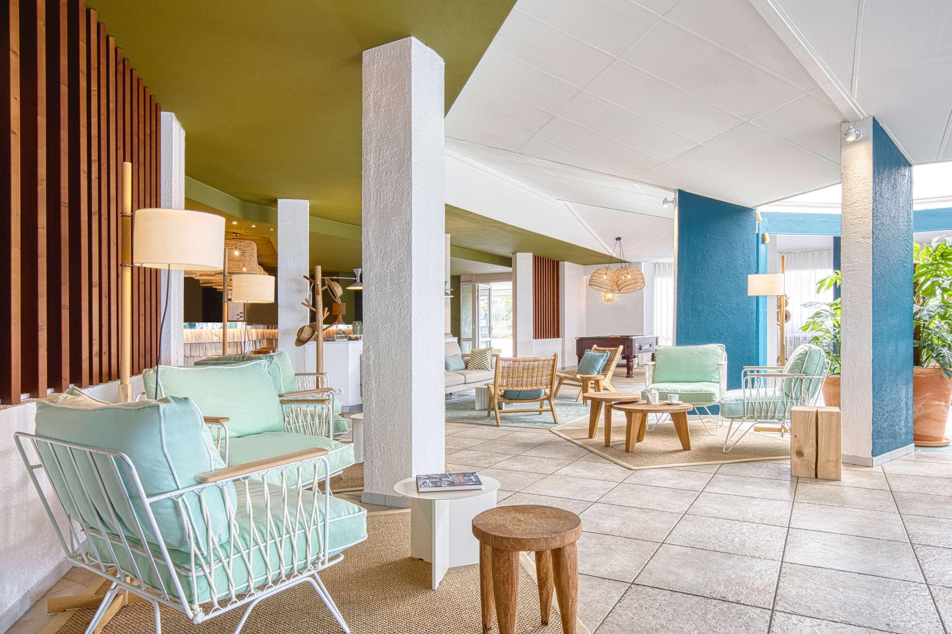 Bar/Salón Paradou Mediterranee, BW Signature Collection