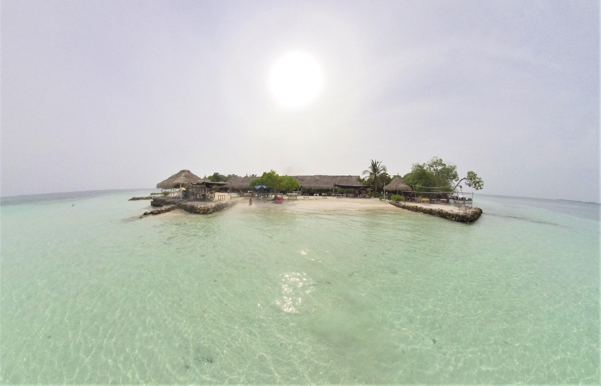 Vista Exterior Puerto Caracol Isla Múcura