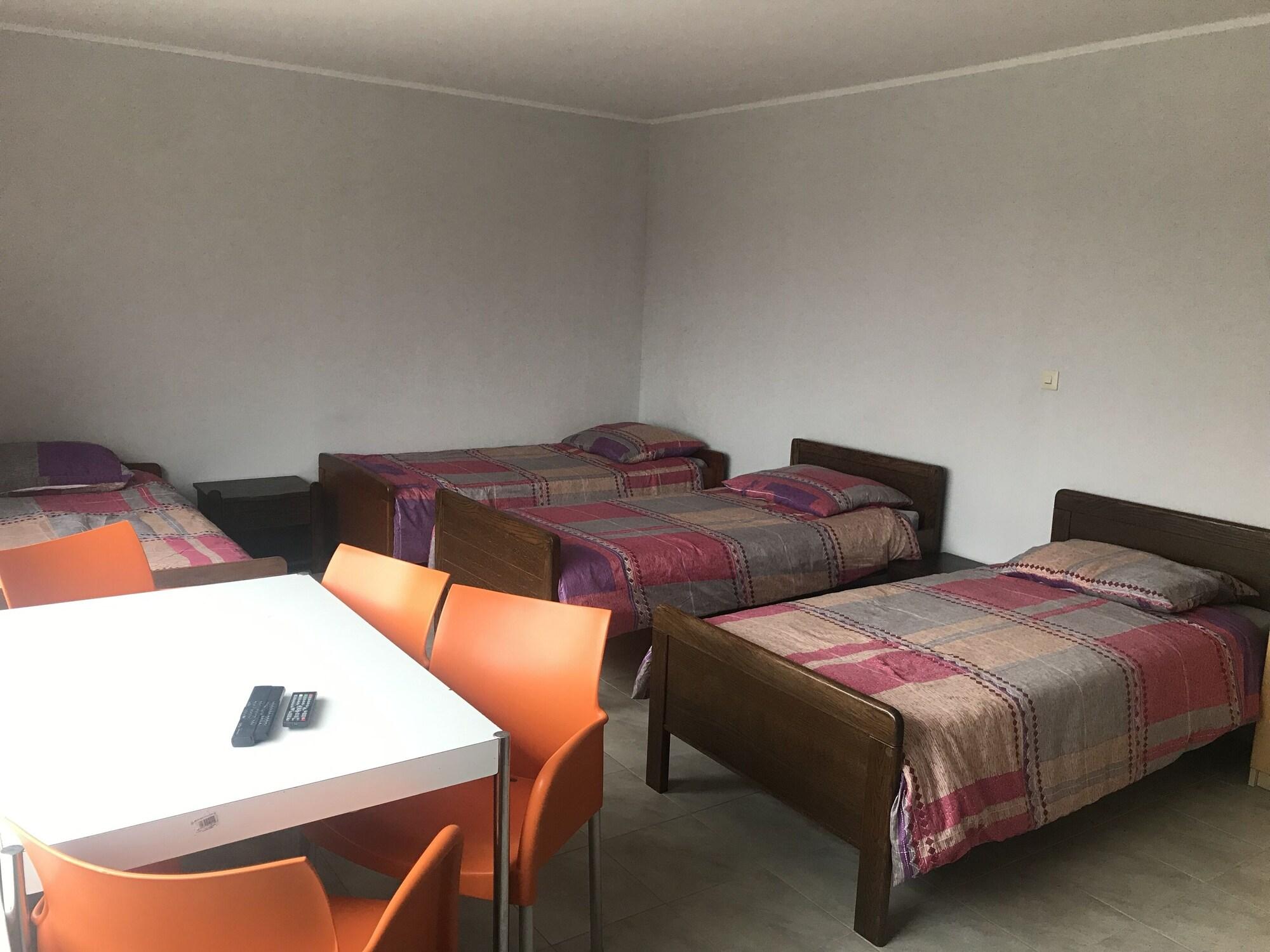 Comodidades del Alojamiento Pension Jura