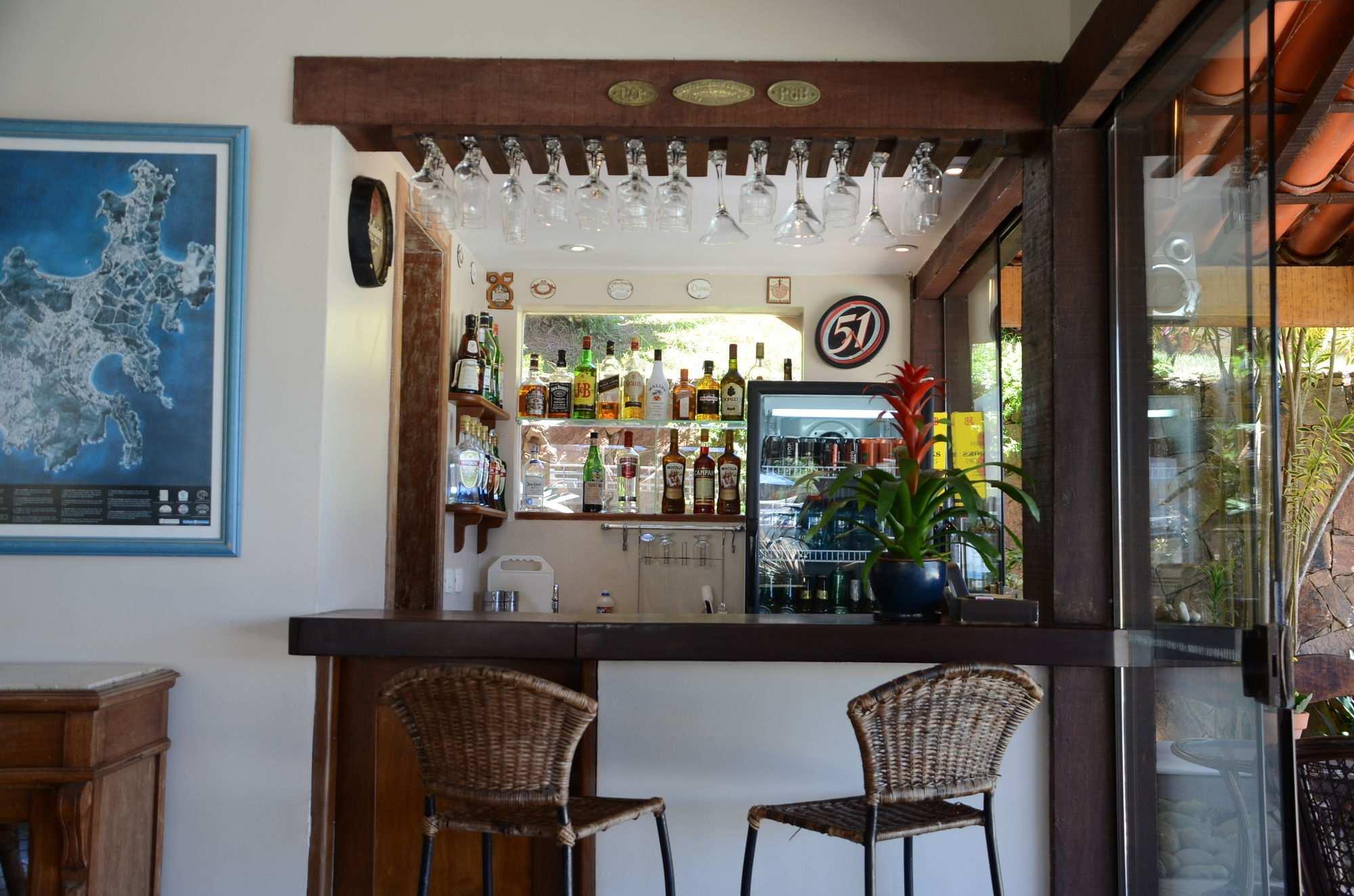 Bar/Salón Aguabúzios Hotel Pousada