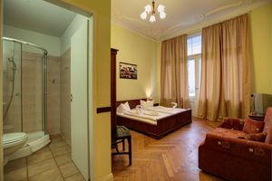 Alojamiento - Hotel Pension Bernstein