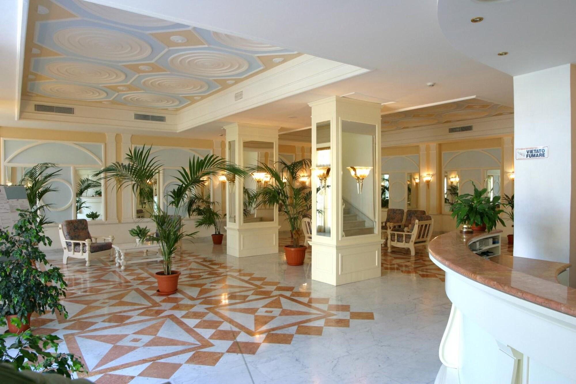 Vista Lobby Hotel Villa Igea