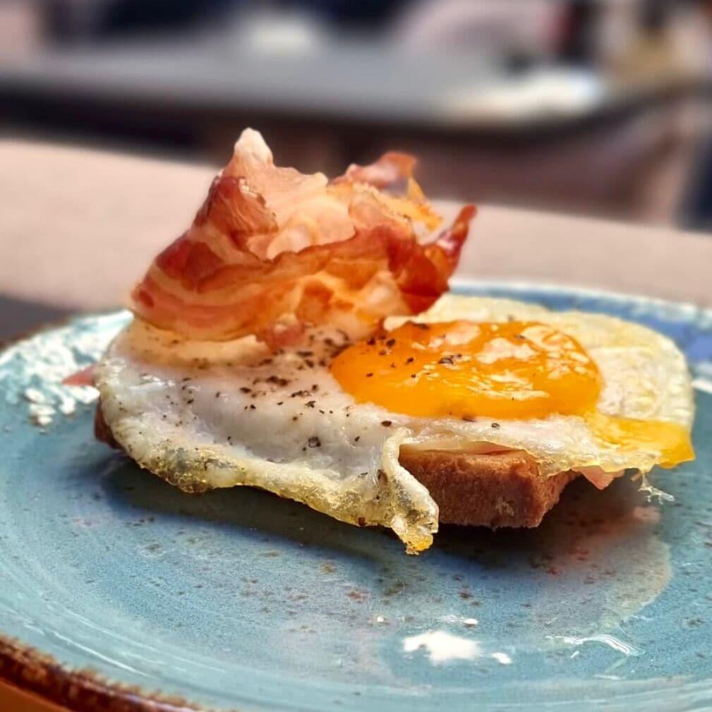 Restaurant Harmon House