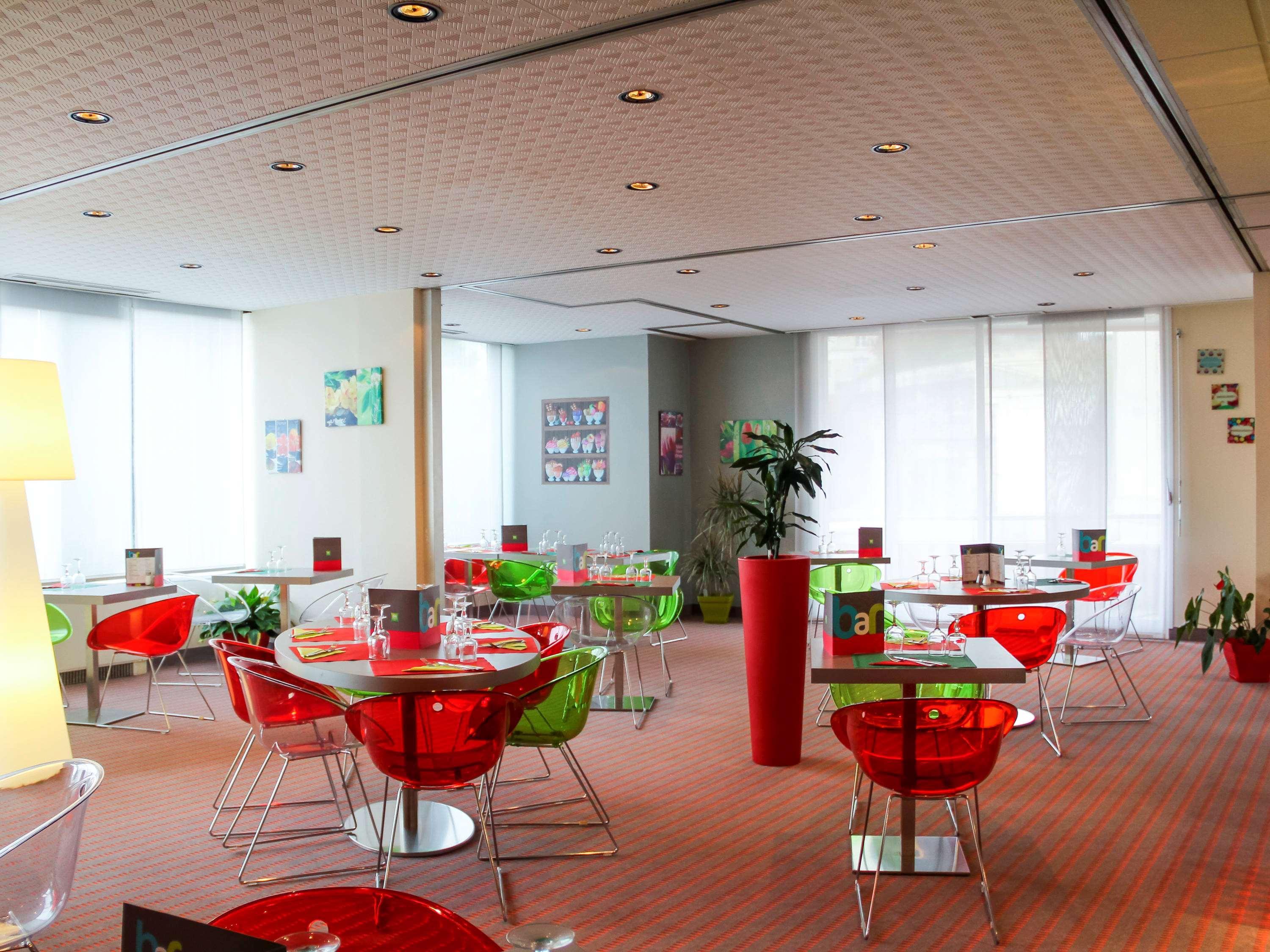 Bar/Salón ibis Styles Saint-Dizier