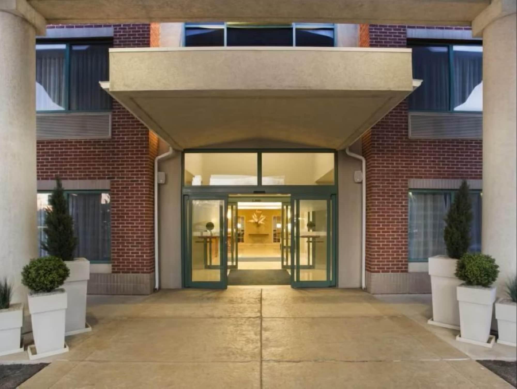 Vista Exterior Sleep Inn & Suites