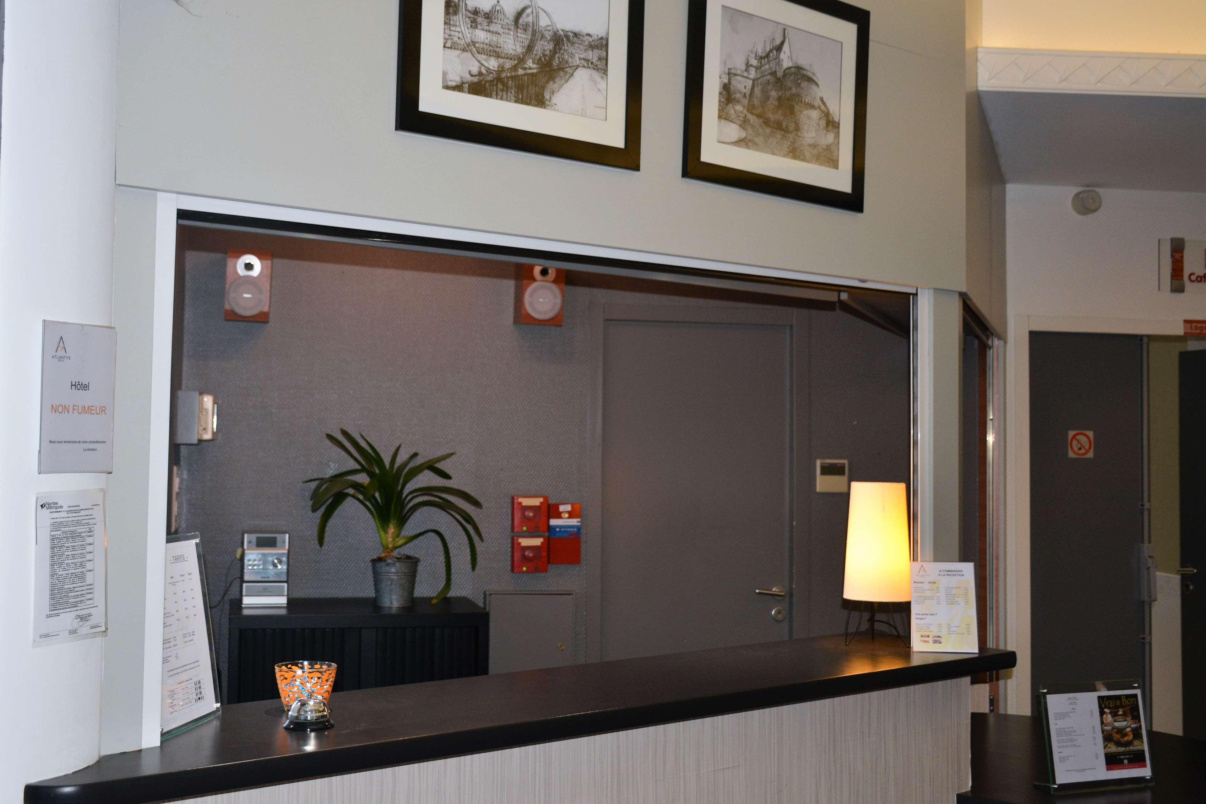 Vista Lobby Best Western Plus Hardeeville Inn & Suites