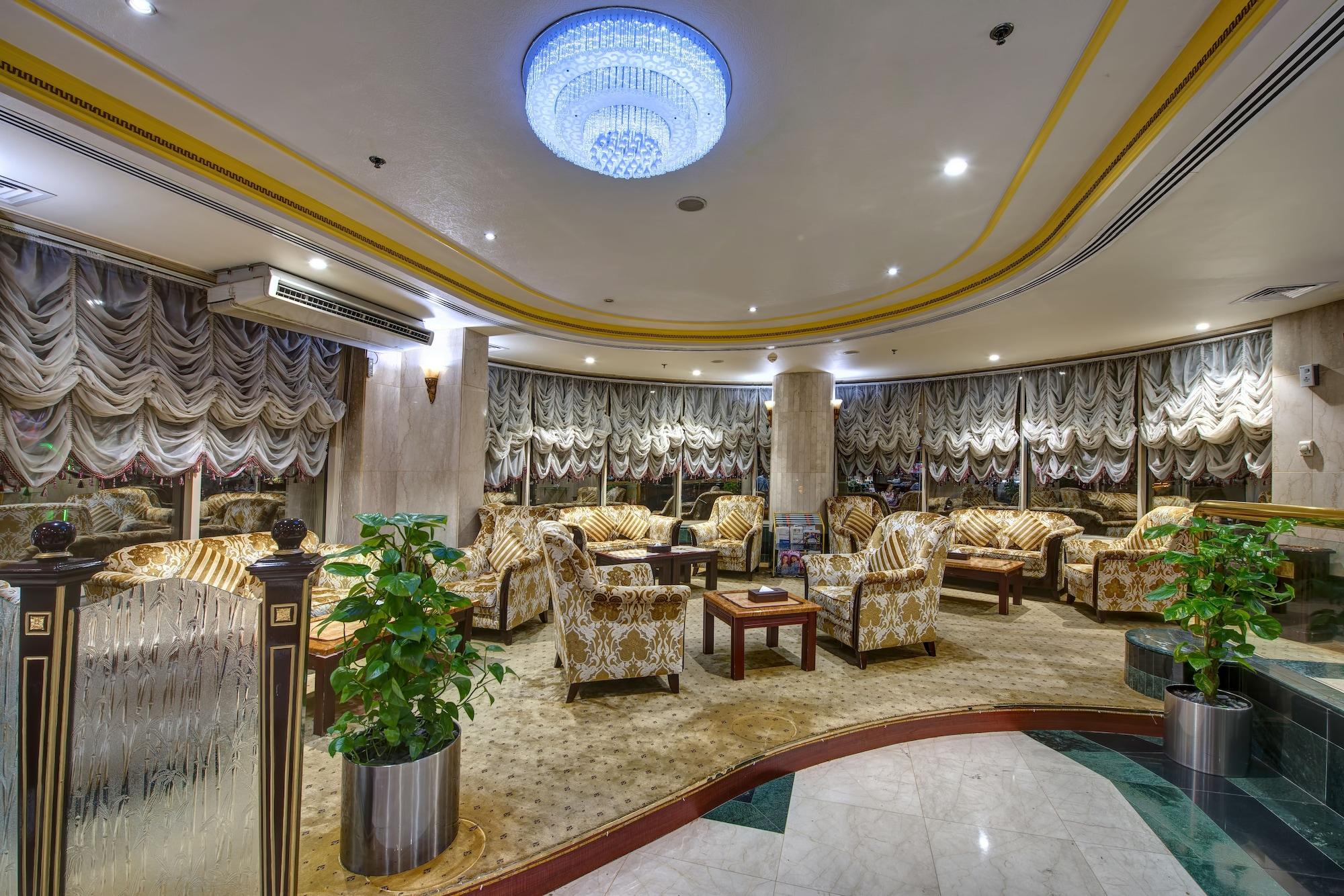 Vista Lobby Comfort Inn Hotel