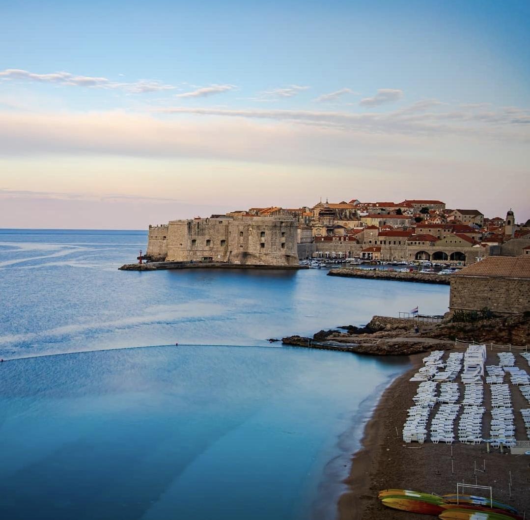 Playa The Pucic Palace