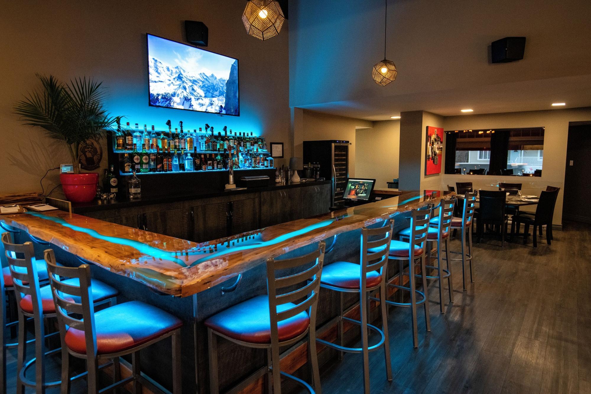 Bar/Salón Motel Fraser