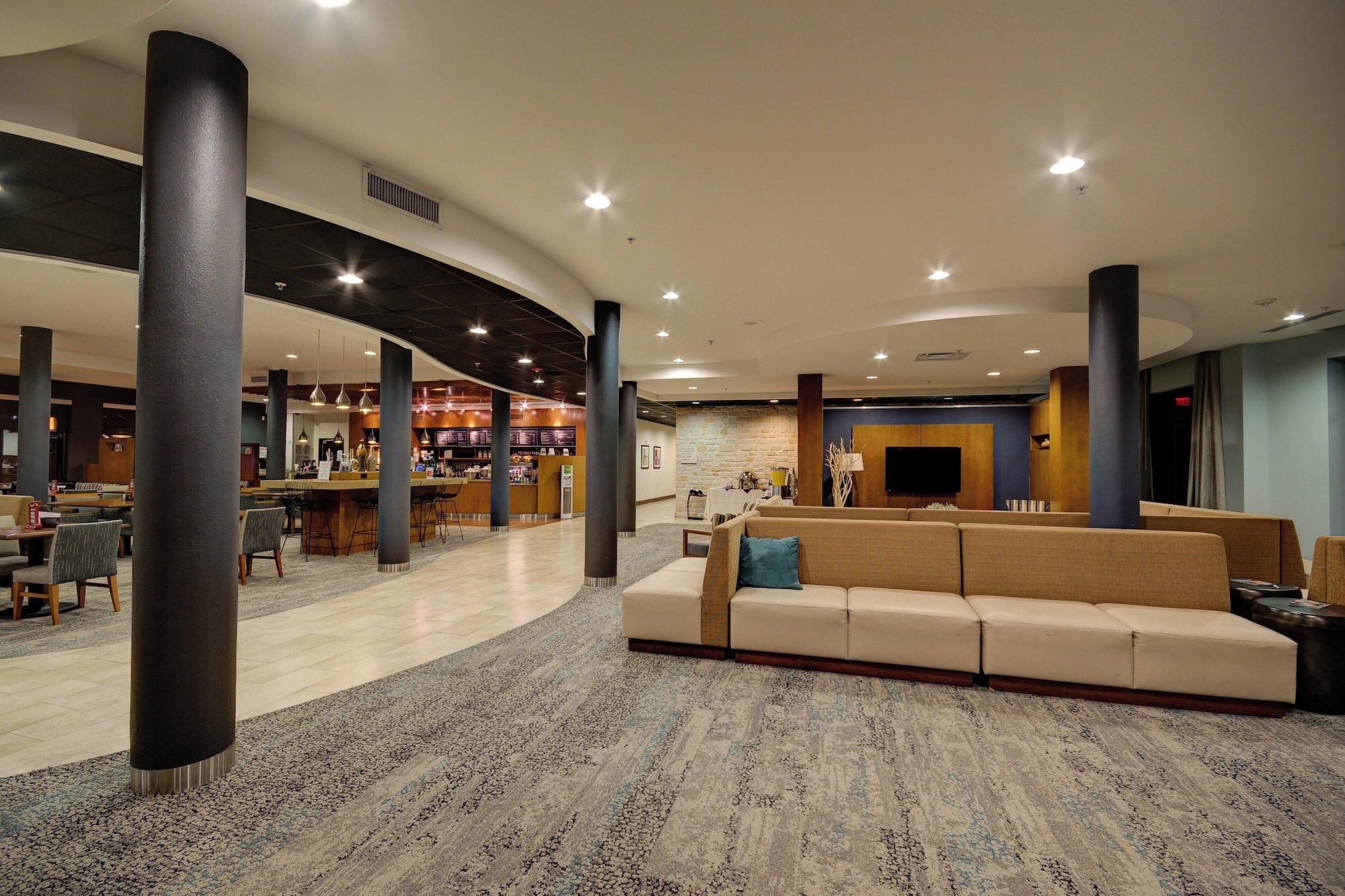 Vista Lobby Courtyard by Marriott New Braunfels River Village