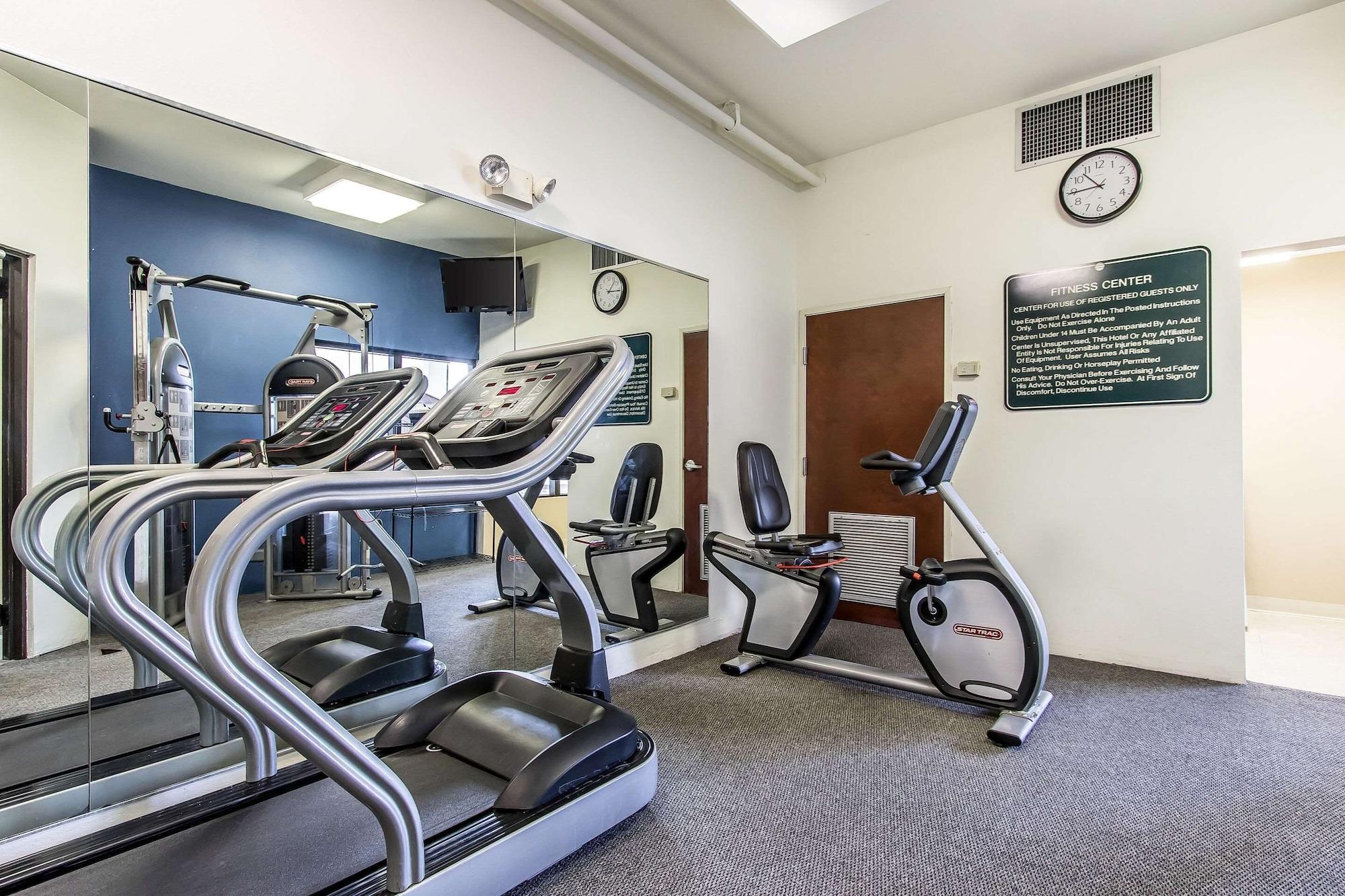 Gimnasio Quality Suites New Iberia
