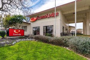 Alojamiento - Econo Lodge Fredericksburg