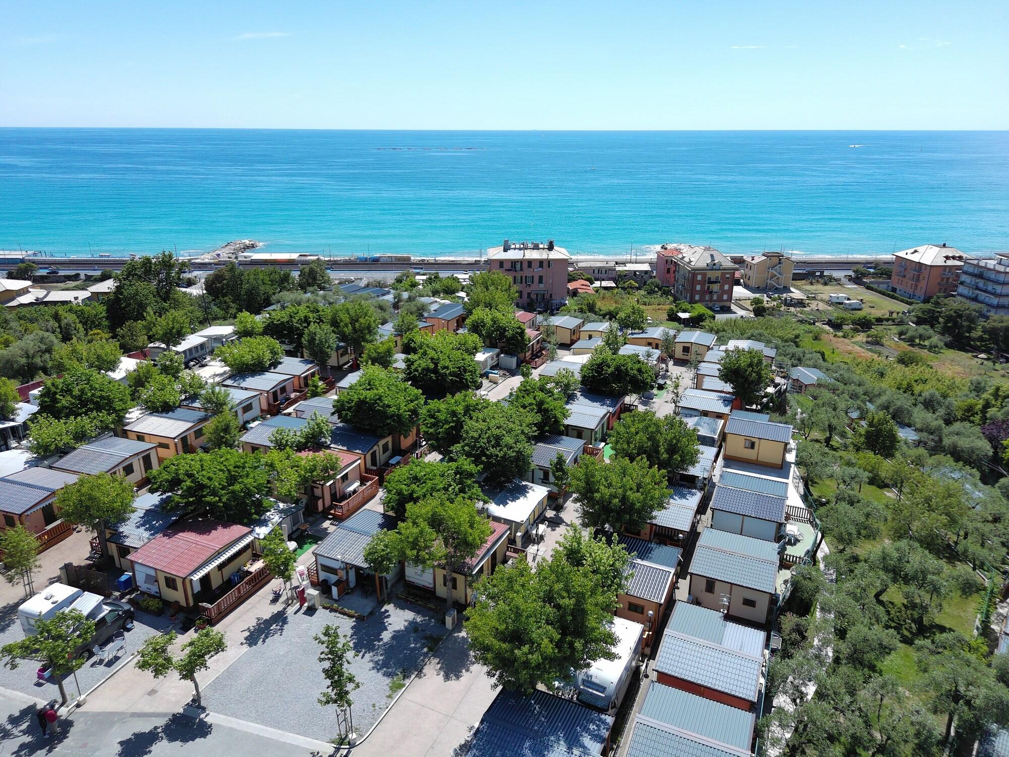 Varios Parco Vacanze Lo Scoglio