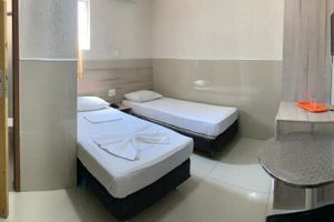 Alojamiento - Hotel Uzi Praia