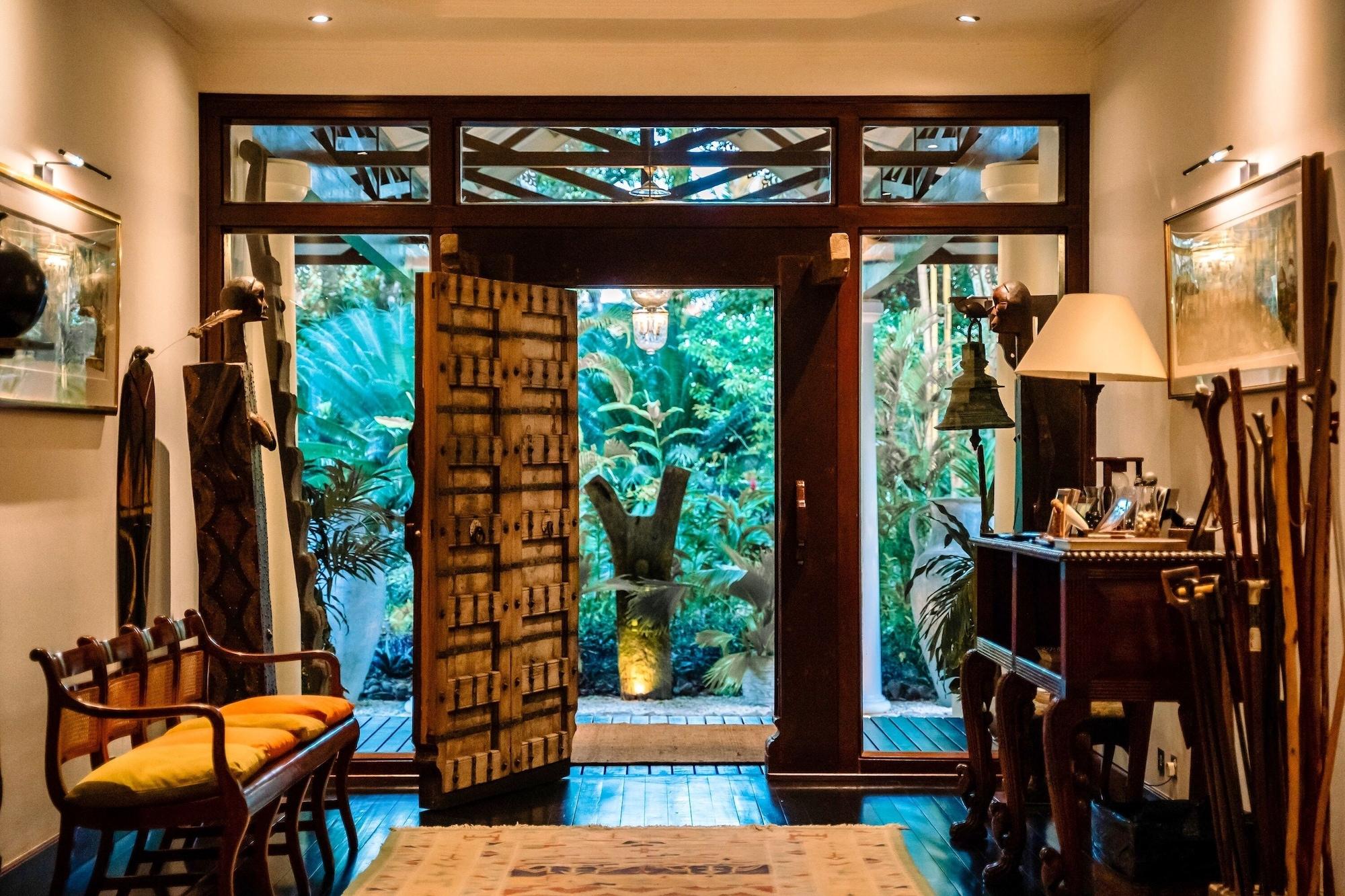 Vista Lobby Jastam House