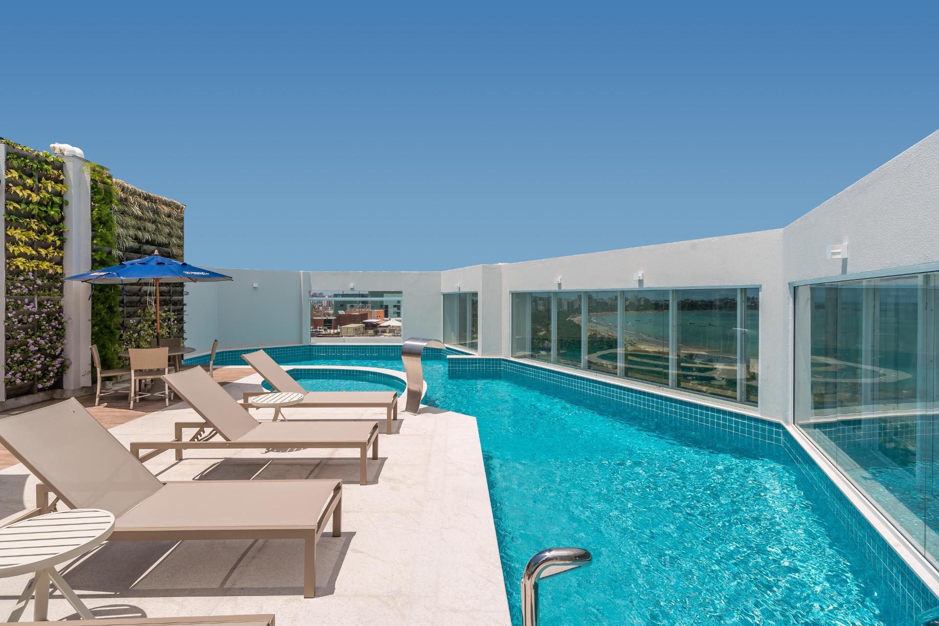 Vista Exterior Hotel Brisa Praia