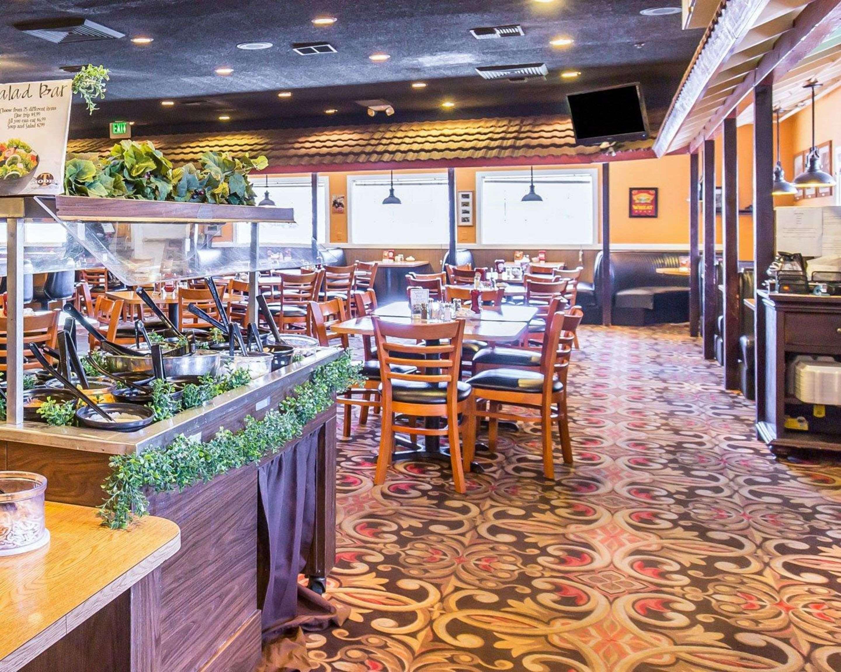 Restaurant Quality Inn Winnemucca - Model T Casino