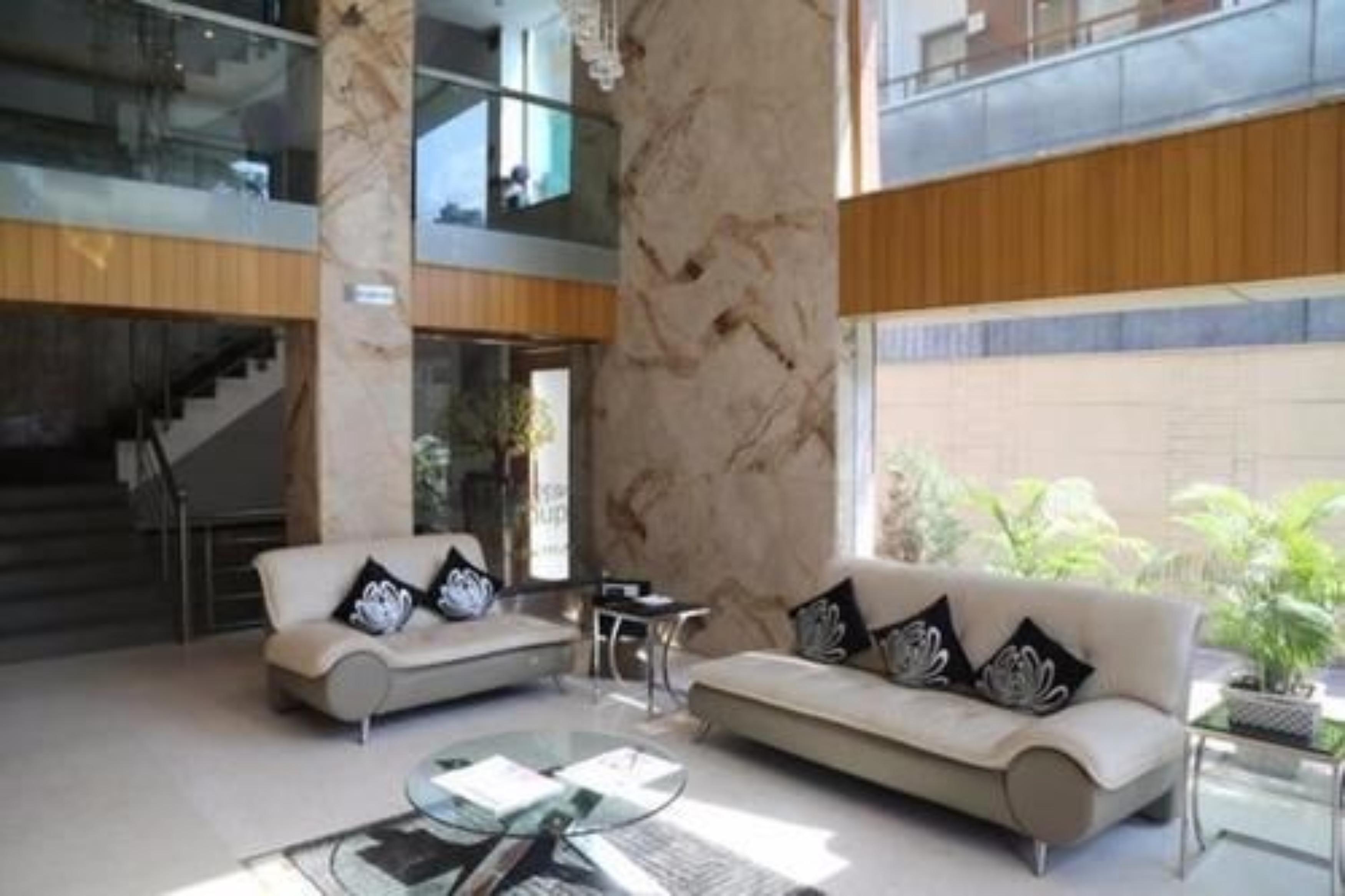 Vista Lobby Hotel Shuhul Continental