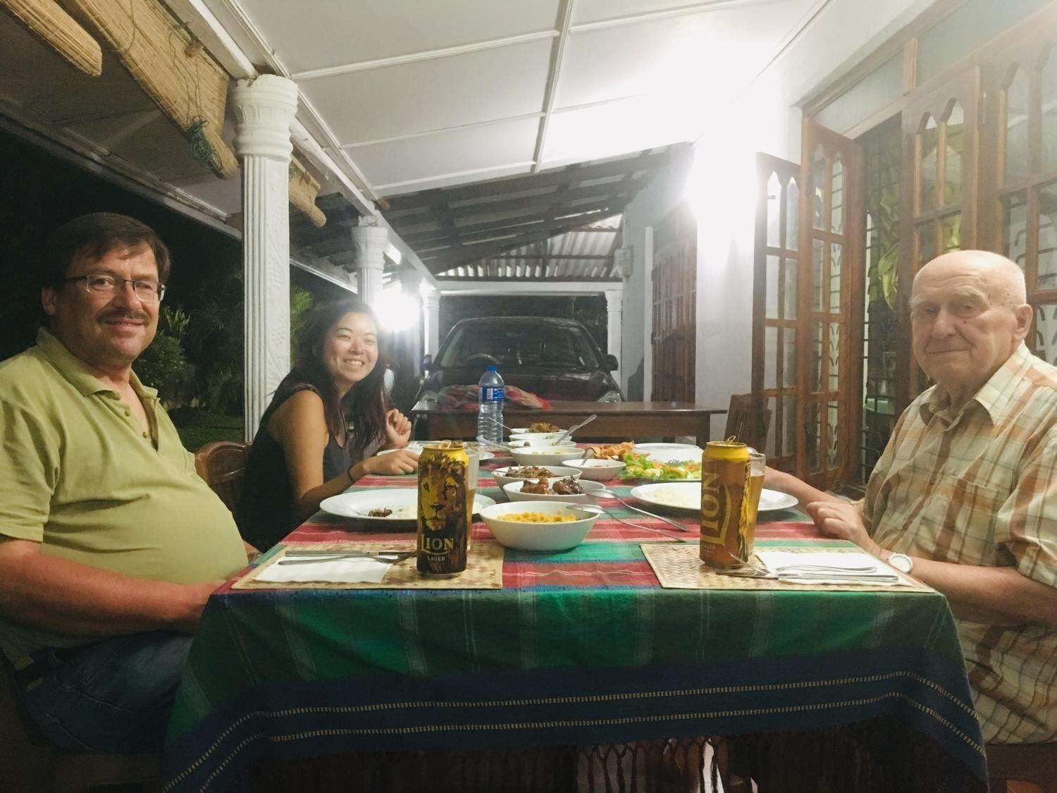 Restaurant Lal HomeStay