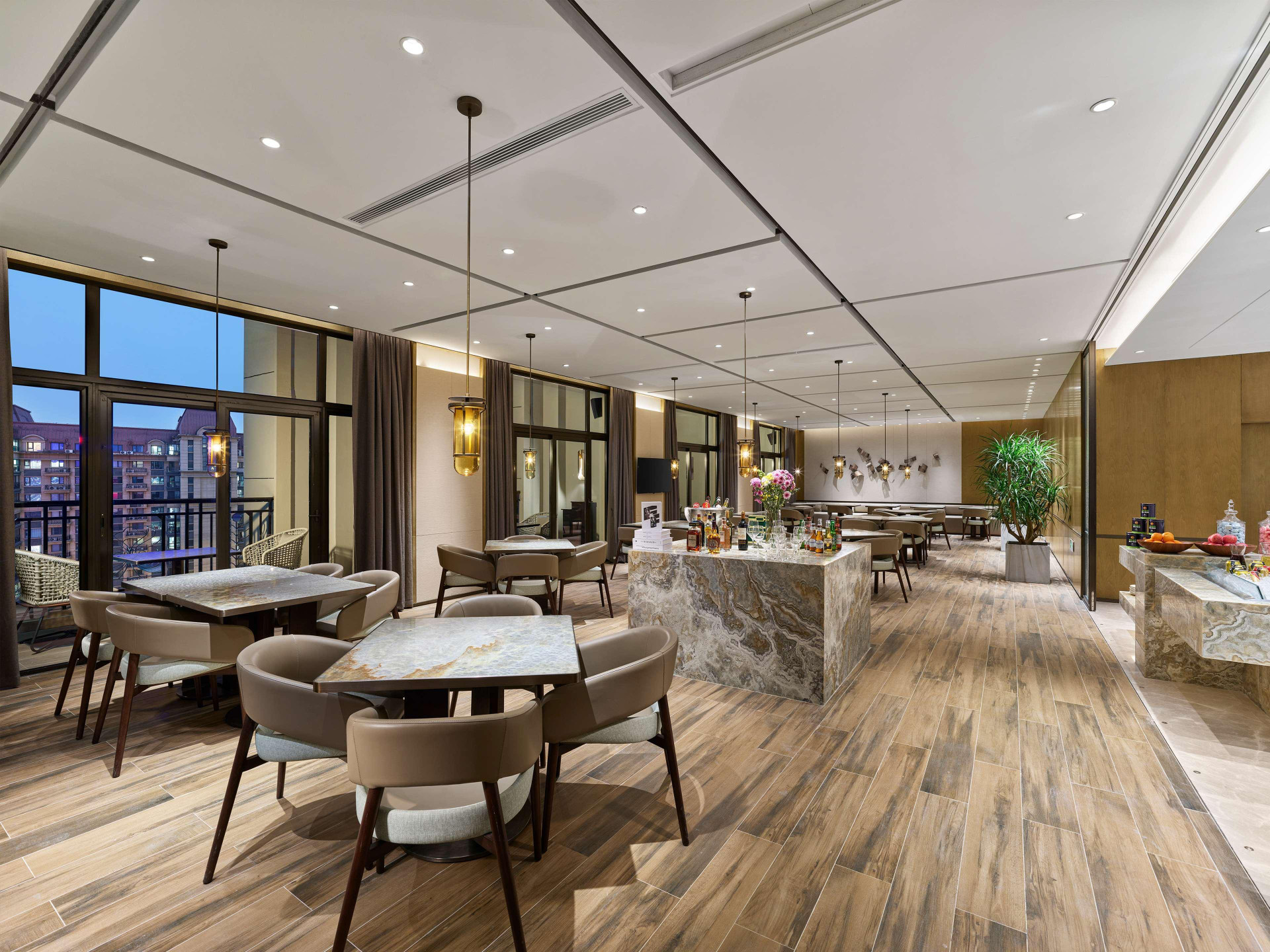 Vista Exterior Doubletree By Hilton Quzhou