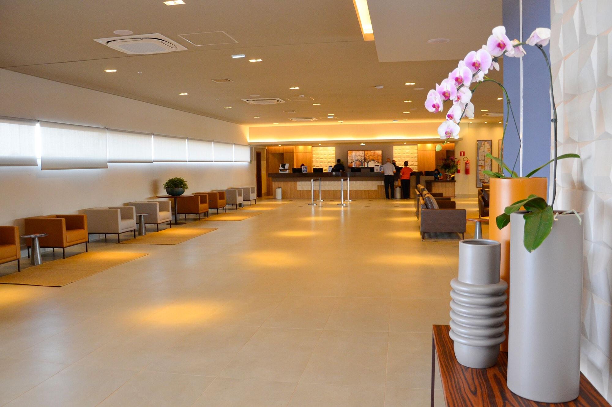 Vista Lobby Enjoy Solar das Águas Park Resort