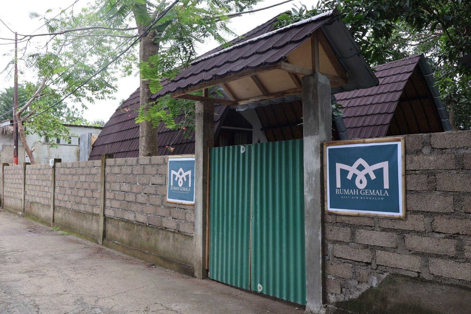 Vista Exterior Rumah Gemala Gili Air