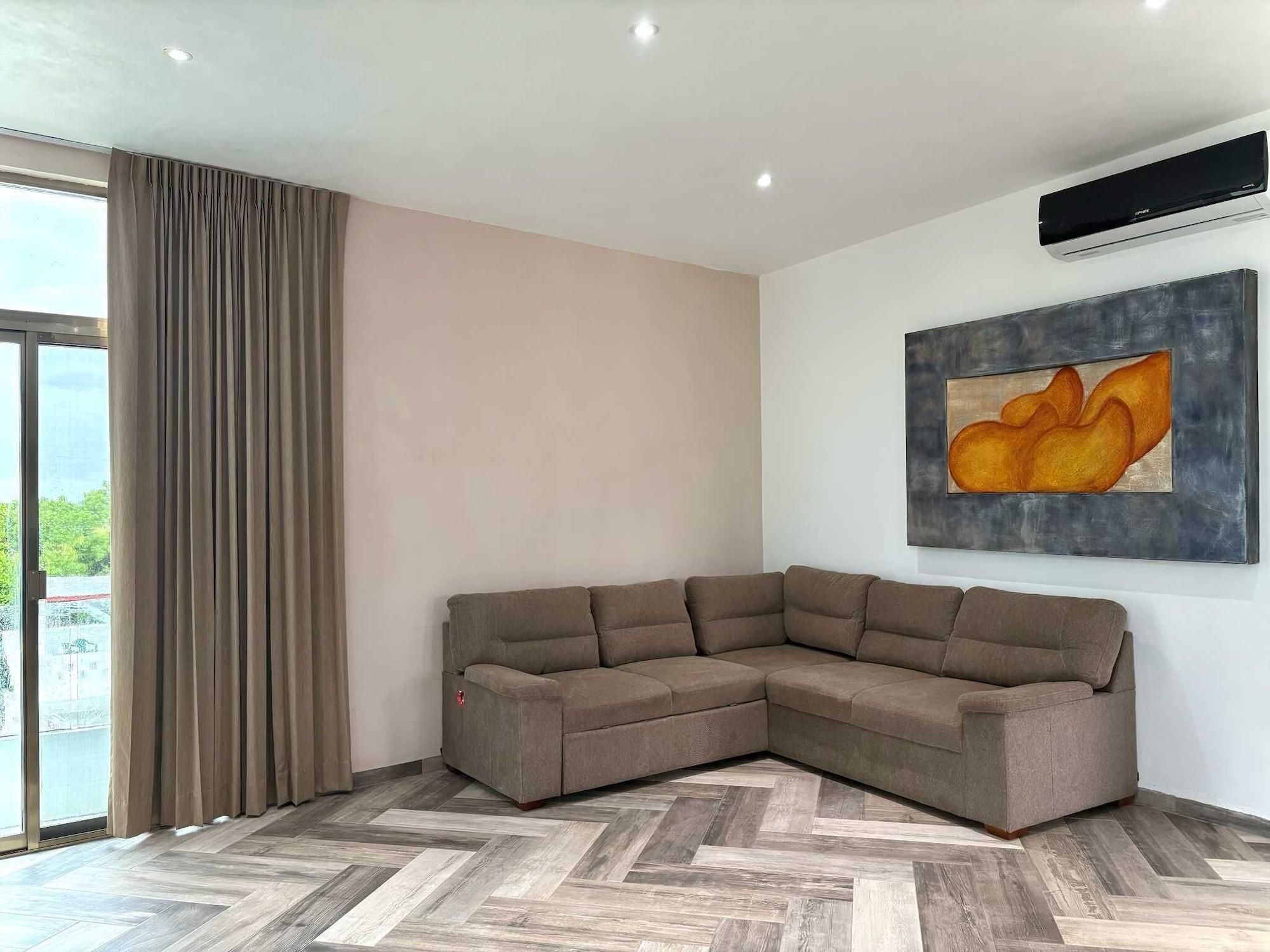 Set de Habitación Tropical Elegance Studio CondoHotel